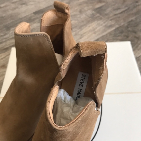 Steve Madden Taupe Almighty Tan Suede Bootie - Picture 3 of 7
